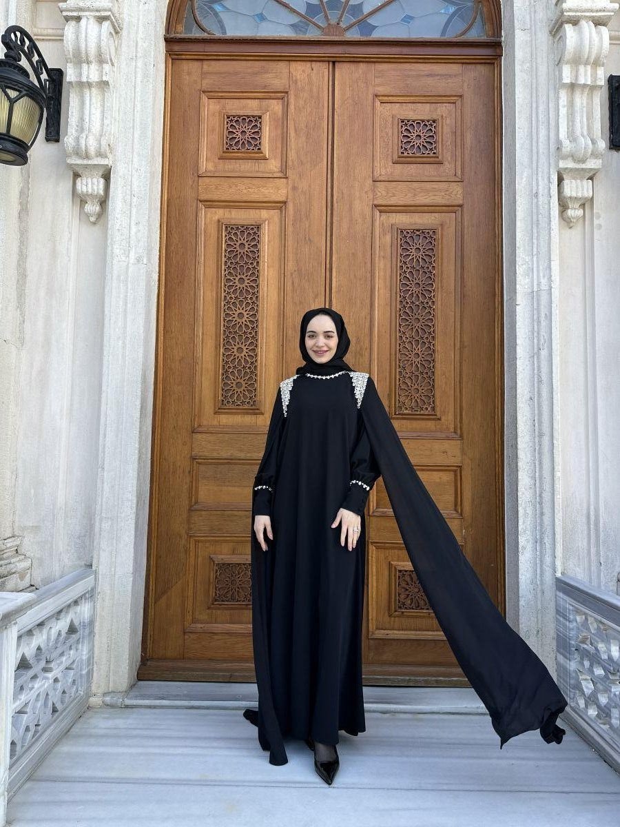 SİYAH TAŞLI ABİYE ELBİSE