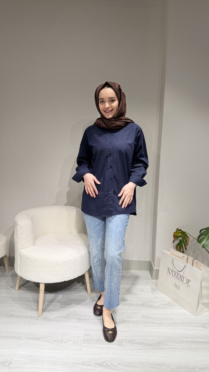 TAŞ İŞLEMELİ DAR KESİM KOT PANTOLON