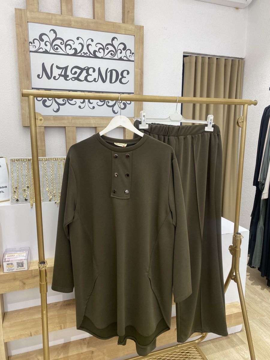 PANTOLONLU OYSHO TAKIM