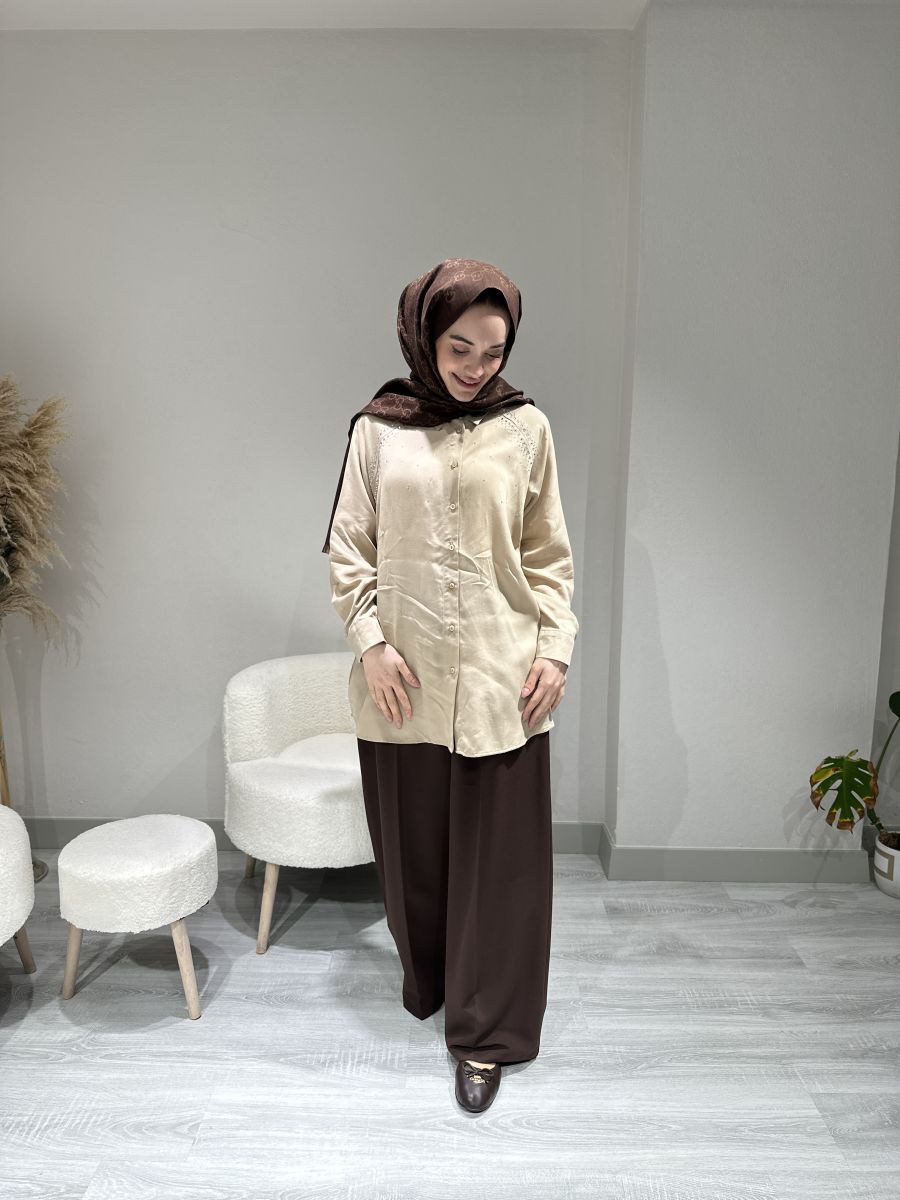 TAŞ DETAYLI TASARIM GÖMLEK - Görsel