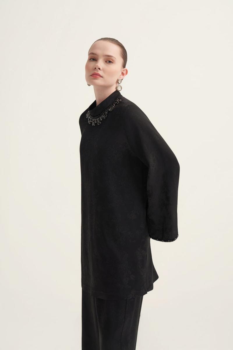 YAKA DETAYLI SATEN ABİYE TAKIM - Görsel