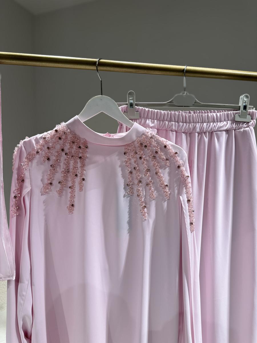 OMUZ İŞLEMELİ TASARIM ABİYE TAKIM - Görsel