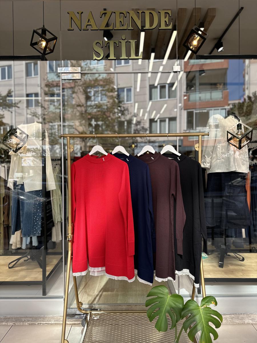 Dantel Detaylı Triko Tunik